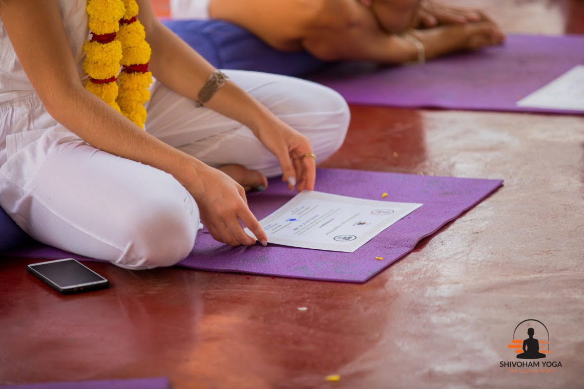 100 HOUR YOGA TEACHER TRAINING - GOA