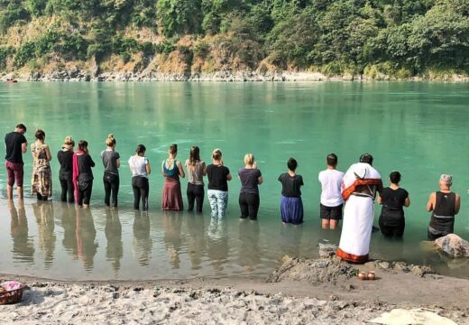 yoga retreat in rishikesh