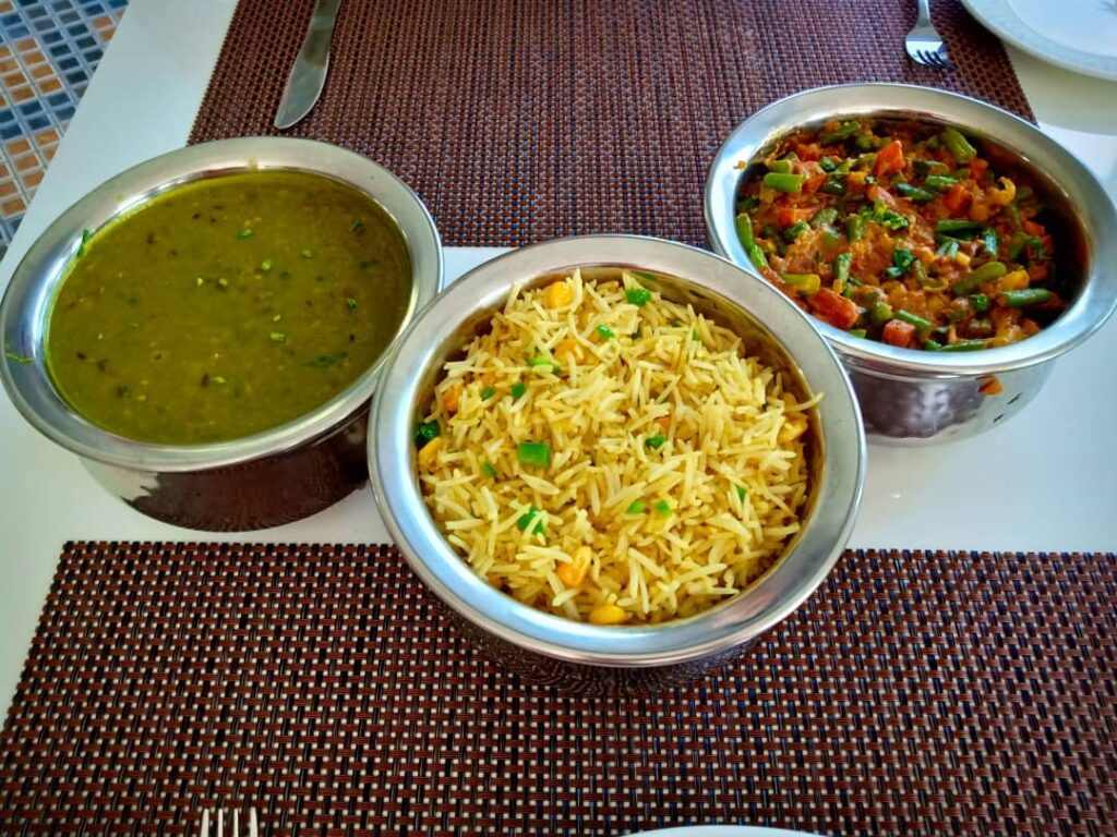 Food for Yoga Students IN YOGA TEACHER TRAINING IN RISHIKESH